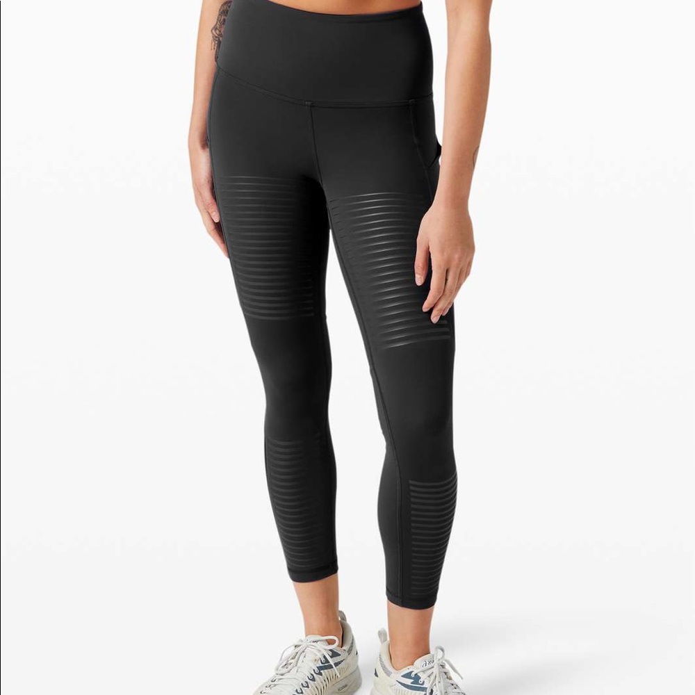 Lululemon rogue renegade SHR 25” tight